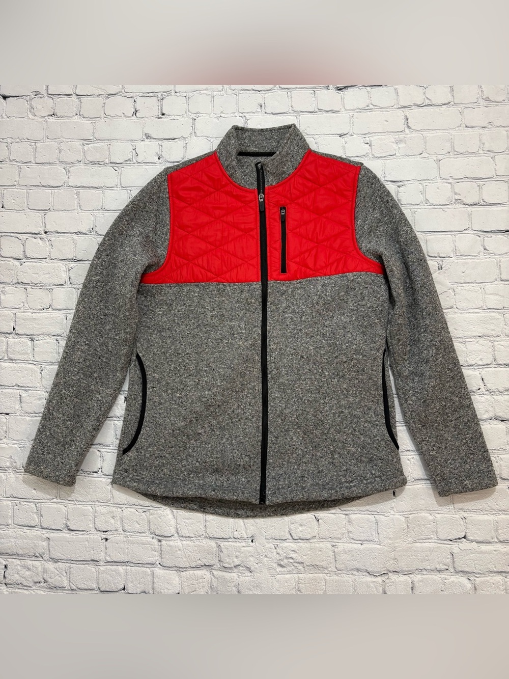 Zyia Active Jacket Sweater Women’s Gray Fleece Red Quilted Full Zip Size Large